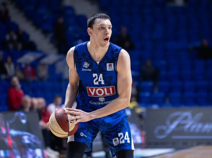 Budućnost ostaje bez kapitena? Tanasković prelazi u Partizan