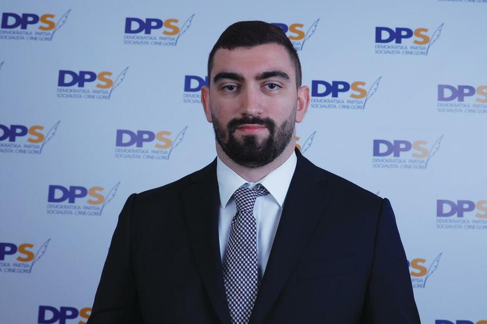 Klikovac: Hoćete li obezbjediti građanima Podgorice čistu vodu, a da kiša pada?