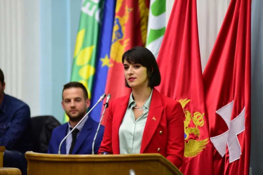 Lompar: Femicid je sistemski problem, država nam ne daje podršku