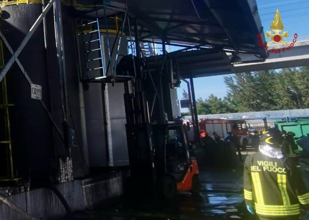 Troje poginulih u eksploziji kod Napulja