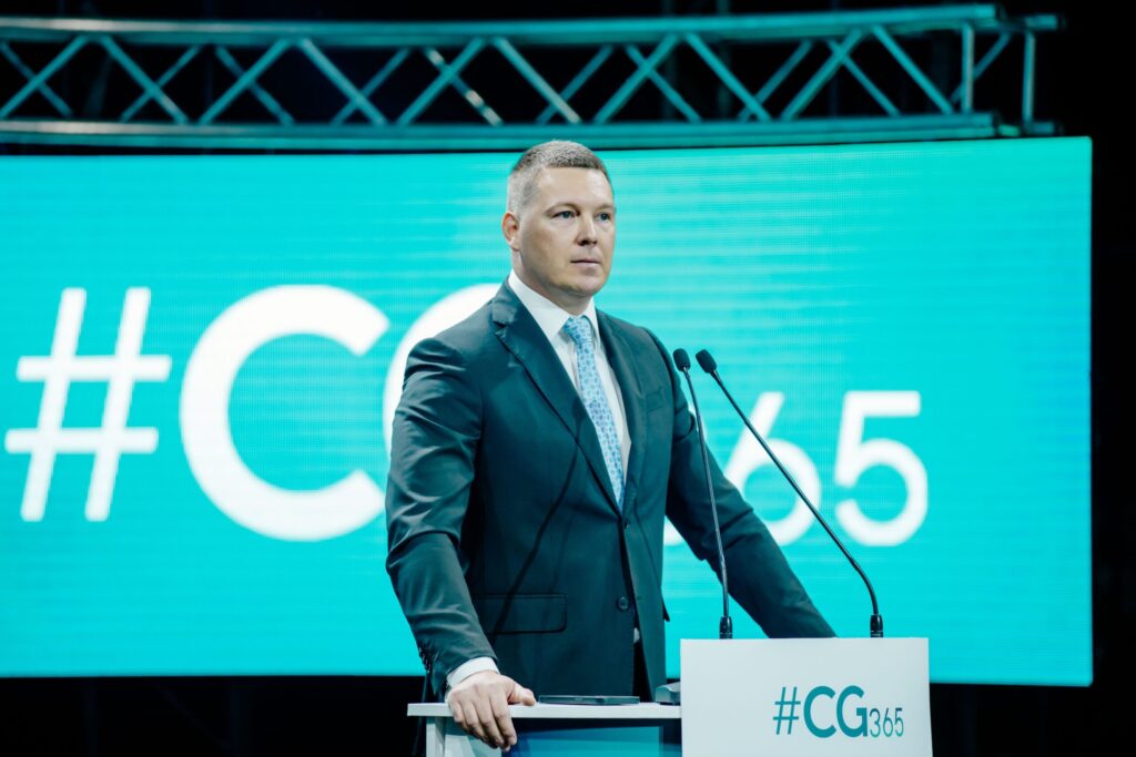 Adžić: Antimafija zakon jedini način da se stane na put organizovanom kriminalu