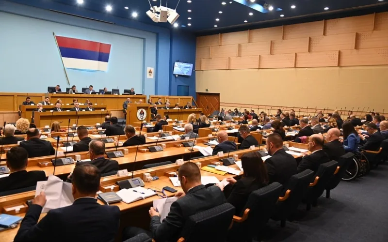 Prihvaćena ostavka predsjednika Vlade RS, slijedi izbor nove