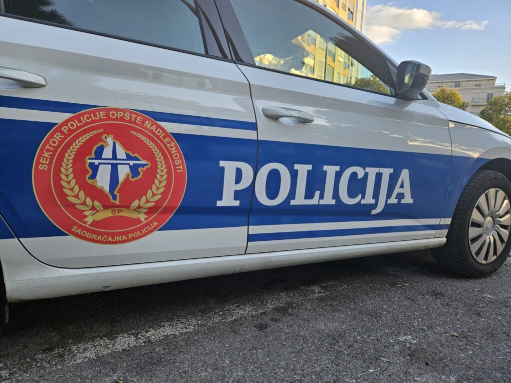 UP: Zbog današnjih protesta sankcionisano 13 osoba, organizatori i učesnici ne mogu ograničavati prava drugih građana