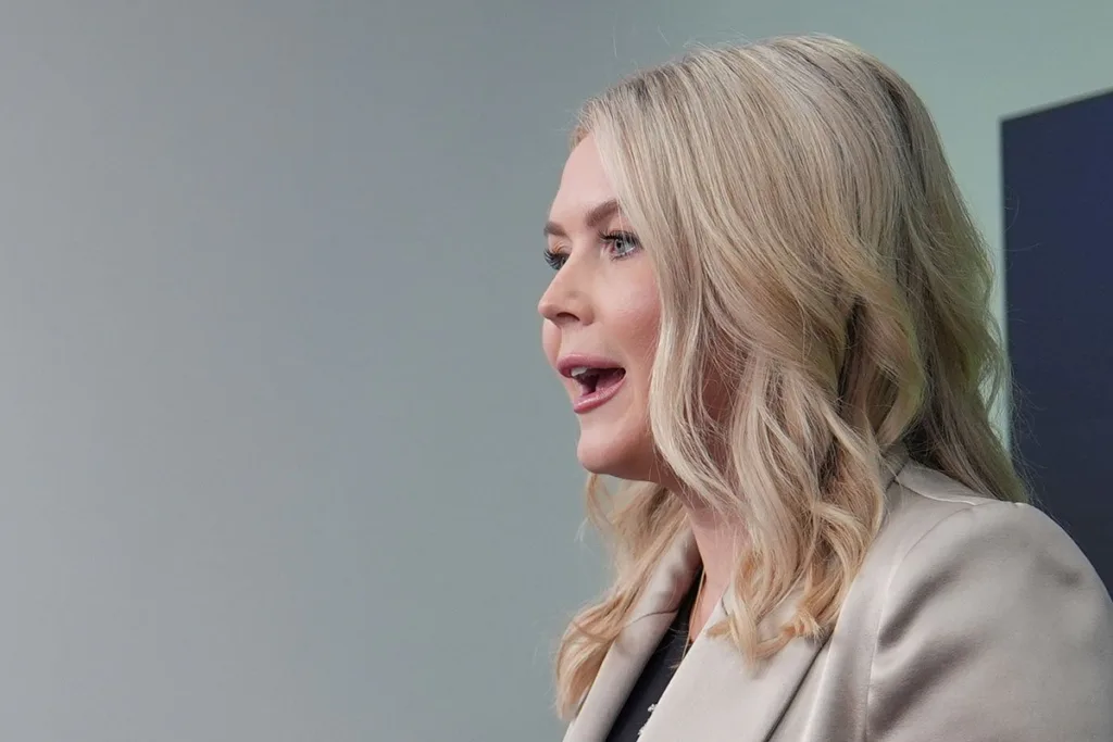 Portparolka Bijele kuće: Oko 1,3 miliona pripadnika američke vojske ne prima platu