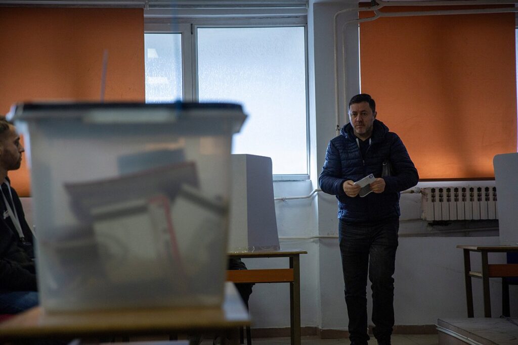 Preliminarni rezultati glasanja na KiM: Samoopredjeljenje na 47 odsto, Srpskoj listi 4,5 procenta
