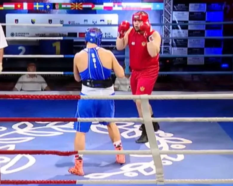 Poraz Dukića, Đinović u polufinalu protiv Afganistanca