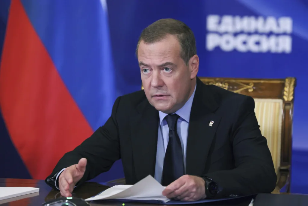 Medvedev: SAD se sprema napasti Grenland