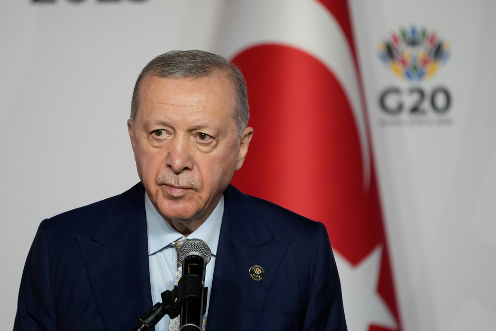 Erdogan: Turska odlučno nastavlja borbu protiv terorizma