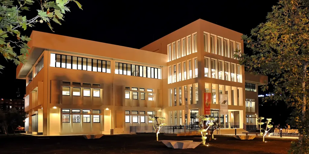 Nakon više od dvije decenije Arhitektonski fakultet UCG u savremenom prostoru od 5.000 kvadrata