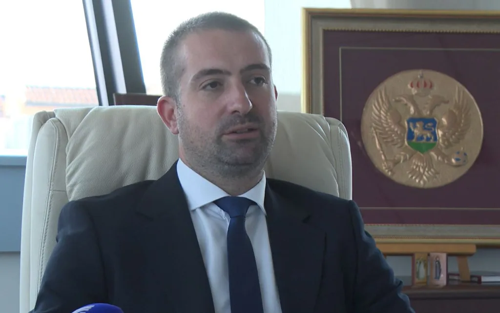 Nišavić: Pokrenuta procedura za bušenje šestog bunara na Ćemovskom polju, u toku istraživanja