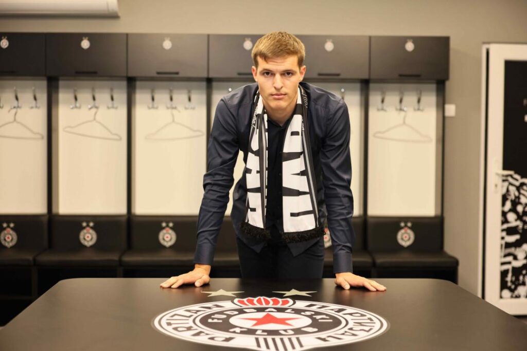 Kostić na pragu Milana: Pet miliona za potpis karijere