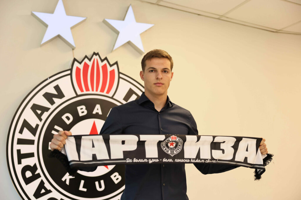 Andrej Kostić dogovorio sve detalje ugovora sa Milanom