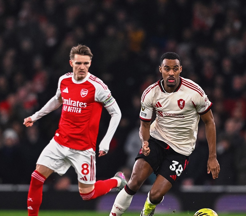 Nula Arsenala i Liverpula na Emiratima