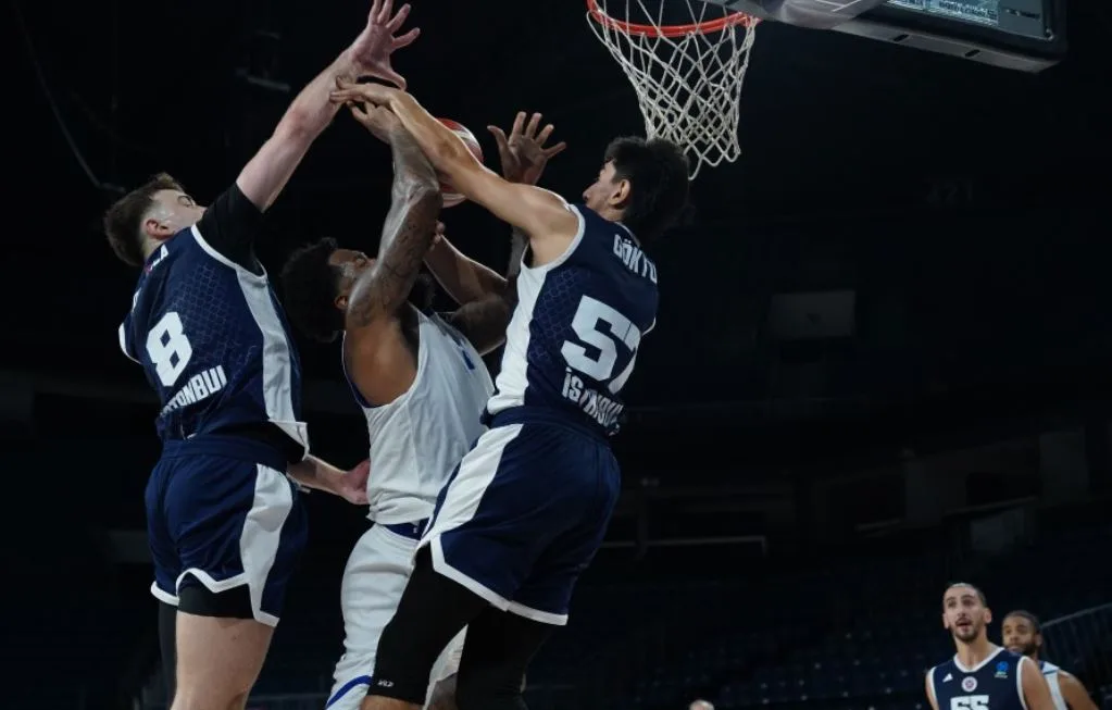 Budućnost se revanširala Bahčešehiru nakon velikog preokreta