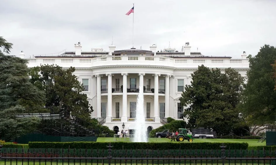 Evropski lideri dolaze sa Zelenskim na sastanak s Trampom