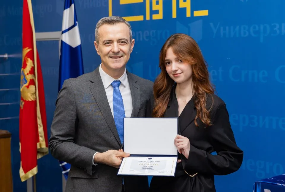 Priča o Emini Višnjić: Od prvih tonova violine do titule najbolje studentkinje Muzičke akademije