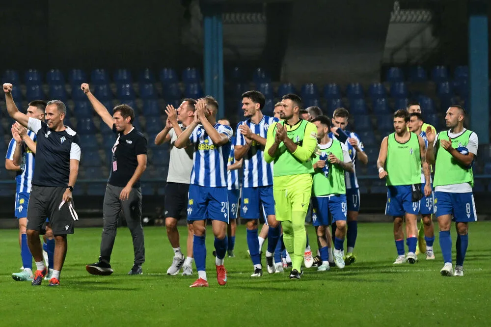 Delić krenuo pobjedom – Budućnost nadigrala Dečić u derbiju, Jezero preduboko za Sutjesku, prvi trijumf Mornara