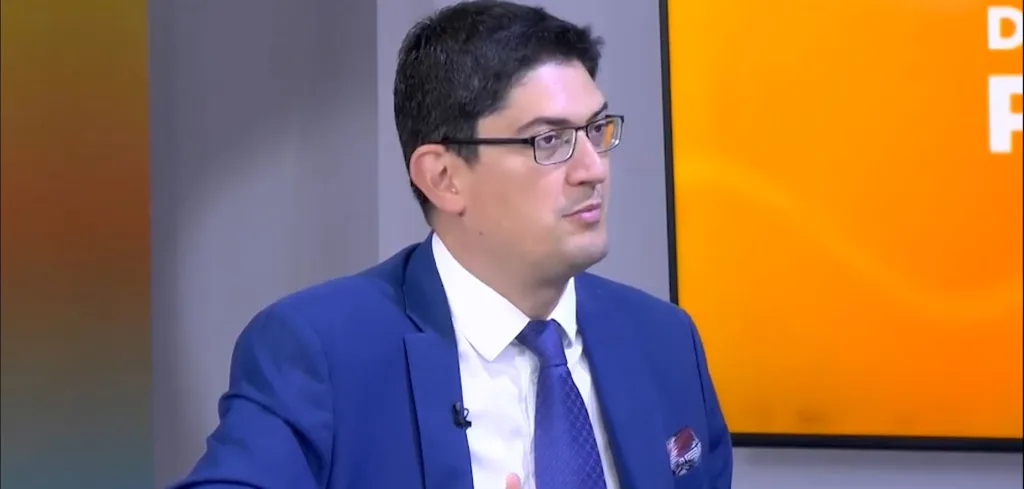 (VIDEO) Vukčević: Nema pravnog osnova za blokadu računa u bankama, za identifikaciju se osim lične karte mogu koristiti i drugi dokumenti