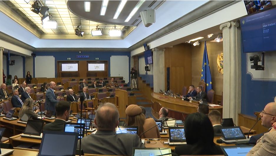 Od mišljenja Brisela zavisi i usvajanje više od 70 zakona