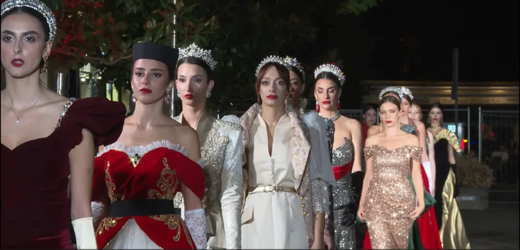 (VIDEO) “Moda hoda Podgoricom” okupila publiku svih generacija