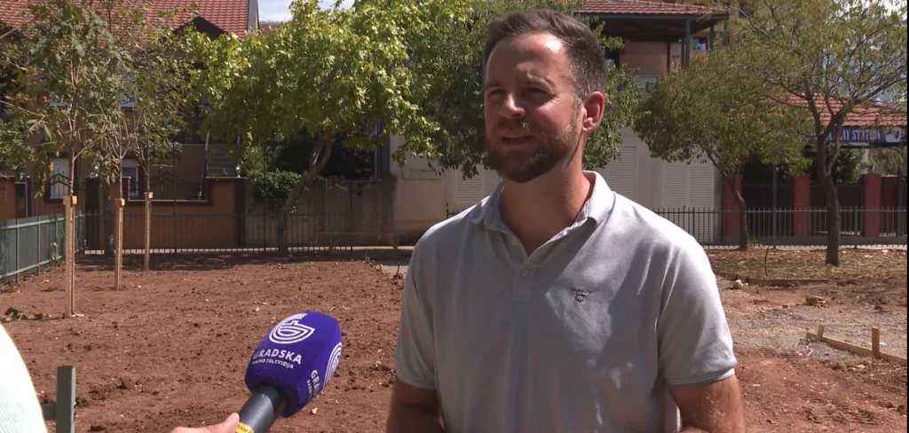 (VIDEO) Jevrić: Dječje igralište u Aerodromskoj ulici prostiraće se na 600 metara kvadratnih i koštaće 50.000 eura