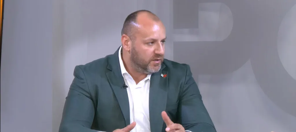 (VIDEO) Lazović: Pregovaramo o novih 127 parking mjesta, iza stadiona i u strogom centru grada