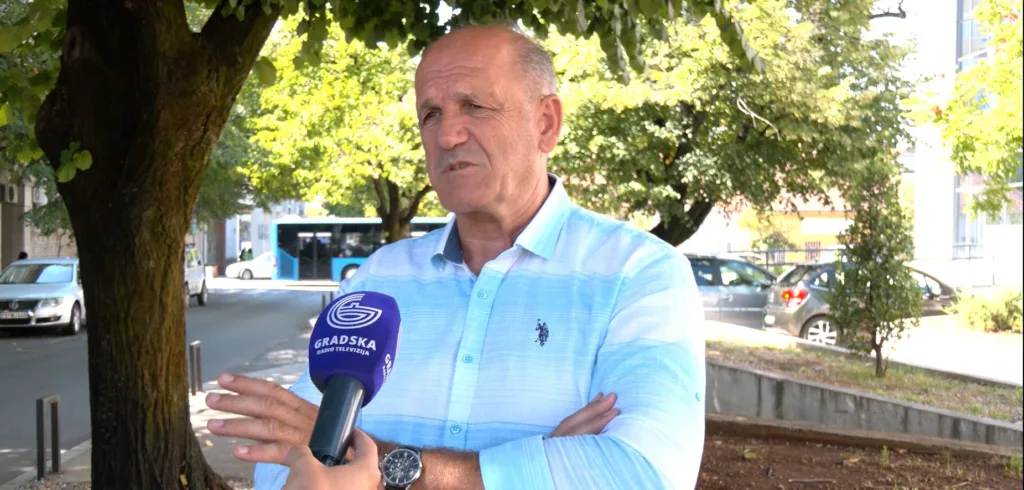 (VIDEO) Zečević: Putevi uređuju prilaze školama, policija brine o bezbjednosti djece