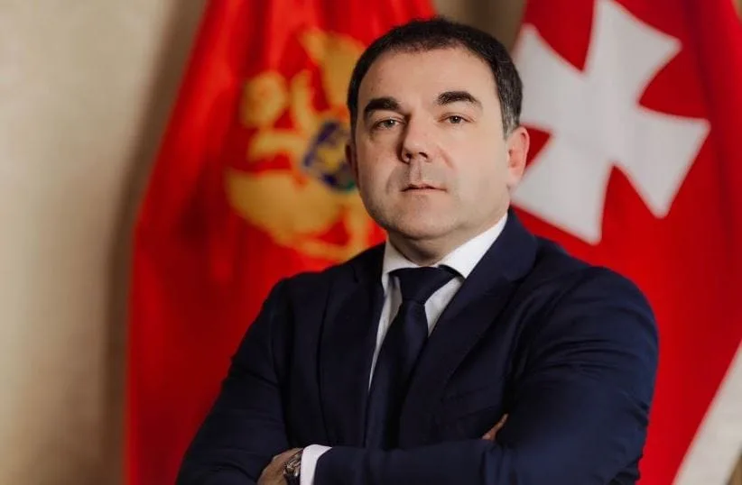 Đurašković obišao građane Hrvatske koji su napadnuti na putu Budva – Cetinje