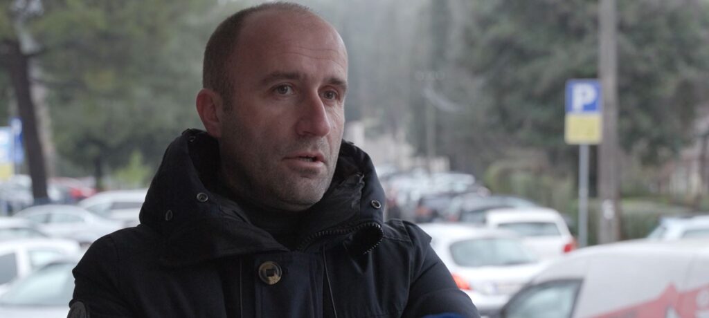 (VIDEO) Zečević: Građani da ne izlaze iz kuća osim ako nije nužno, pratimo situaciju na terenu