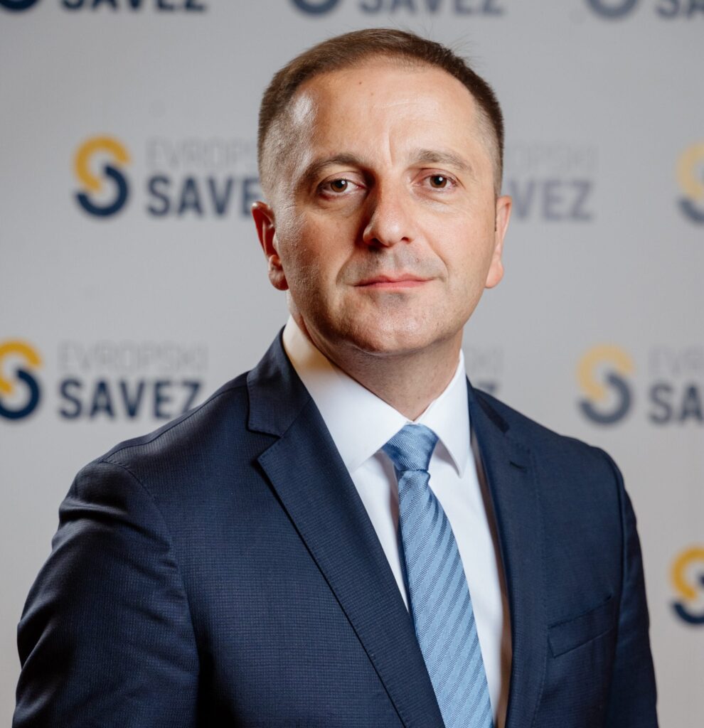 Šehović: Od onih koji su podigli spomenik Đurišiću jedino su gori oni koji danas tobože negoduju