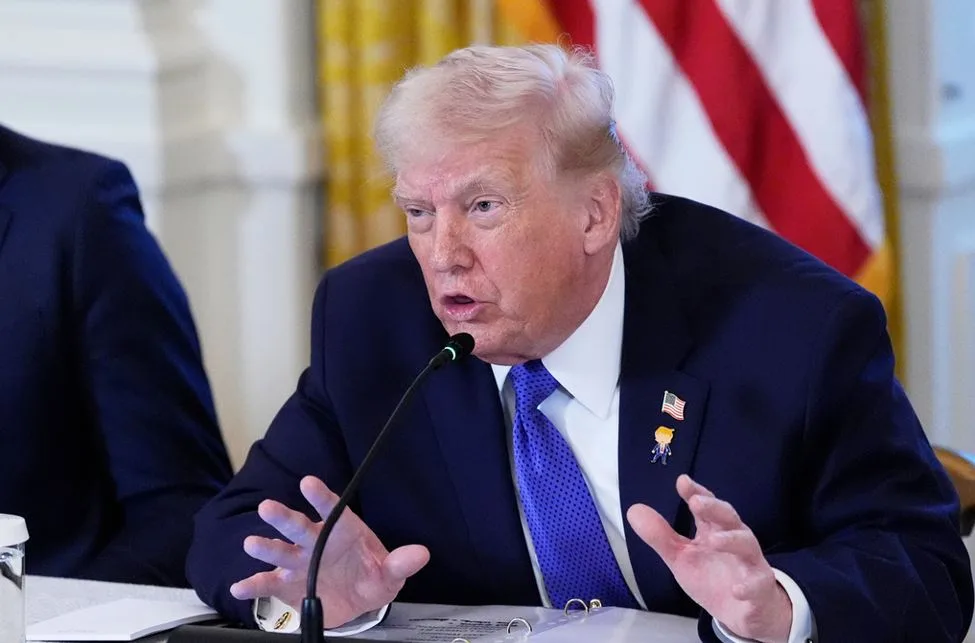 Tramp poručio demonstrantima u Iranu da je pomoć na putu