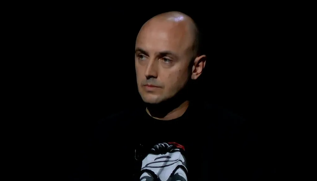 Begzić: Đukanović da objasni čime je nekadašnji direktor NLB banke zaslužio sat sa ličnom posvetom
