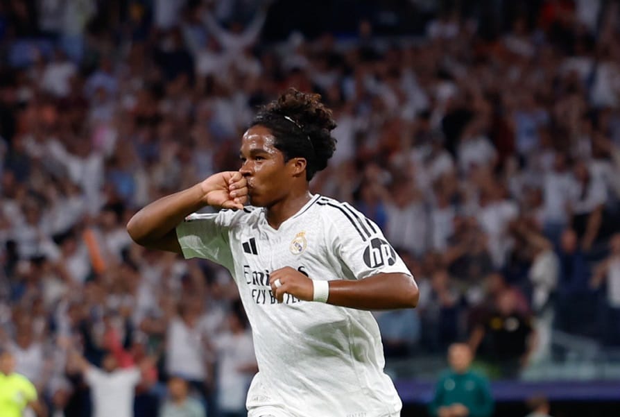 Endrik na pozajmici u Lionu