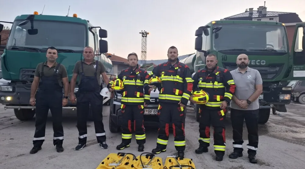 Vatrogasci Rudnika uglja Pljevlja pomažu kolegama u Podgorici