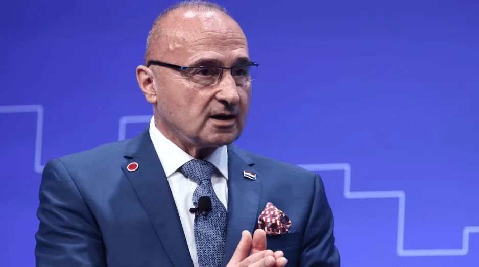 Uoči posjete Grlića Radmana: Otvoriti i temu logora Lora