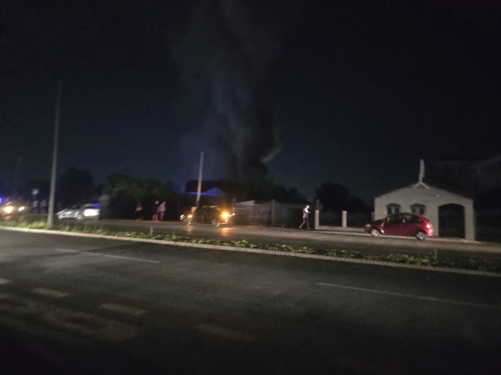 (FOTO/VIDEO) Veliki požar u Gornjoj Gorici: Izgorio magacin