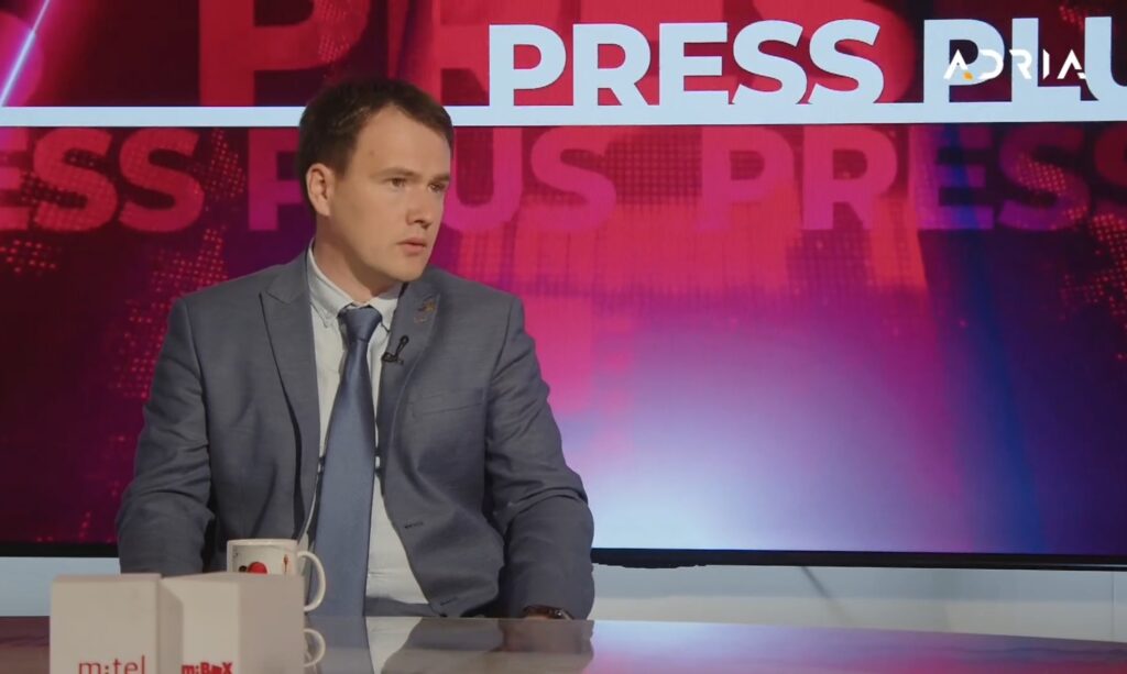 Angelovski: Opština Zeta obavezna da ispoštuje rezultate referenduma, dalji razvoj situacije zavisi od odluka Opštine i Glavnog grada