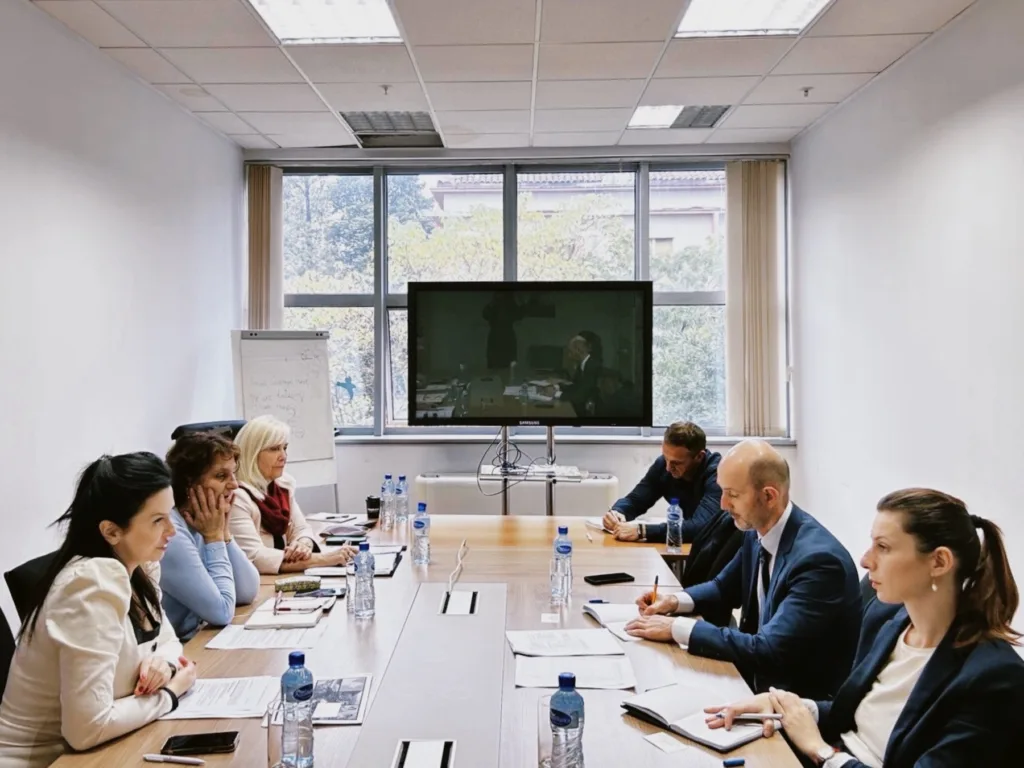 Ranjive kategorije uključiti u sektor turizma