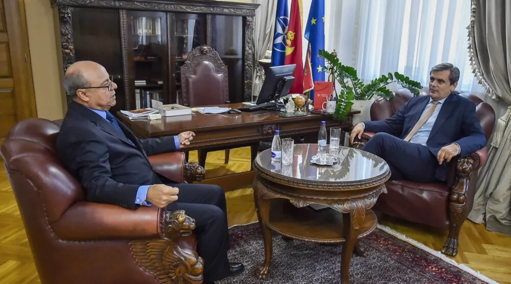 Ibrahimović primio ambasadore Slovačke i Alžira