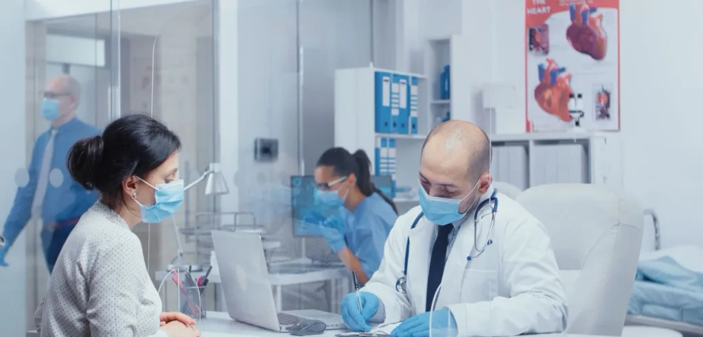 (VIDEO) Sistemska kontrola i bolja saradnja među institucijama osnov za suzbijanje zloupotrebe bolovanja