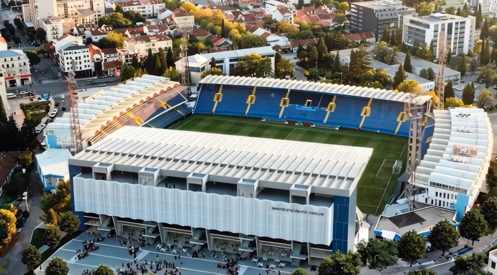 Glavni grad i Fudbalski savez Crne Gore očekuju građevinsku dozvolu za istočnu tribinu