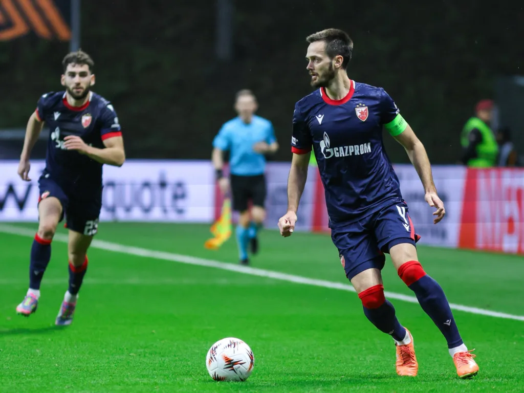 Zvezda “zatrpana” u “kamenolomu”, Radunovićev FCSB izgubio od Bolonje