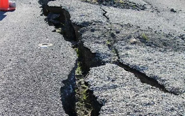 Najmanje 21 osoba poginula u klizištu u Papui Novoj Gvineji