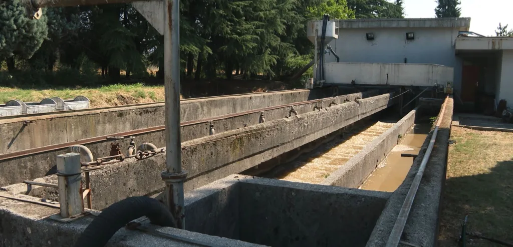 Preko 60 odsto otpadnih voda se sliva u Moraču, kanalizacioni sistem preopterećen