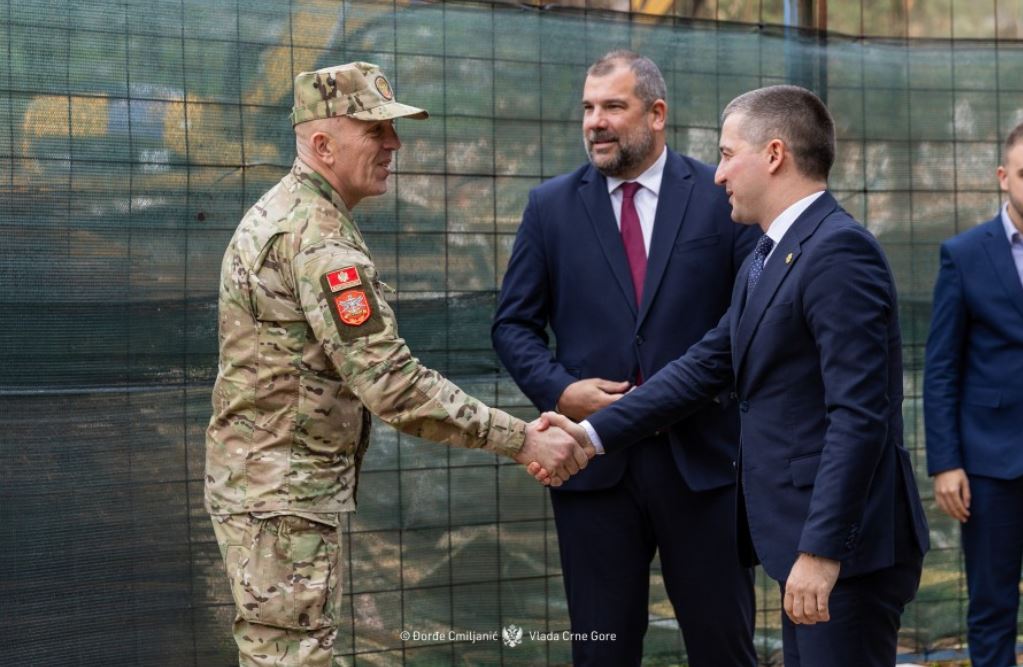 Vojnicima koji su učestvovali u gašenju požara biće isplaćen dodatak na zaradu