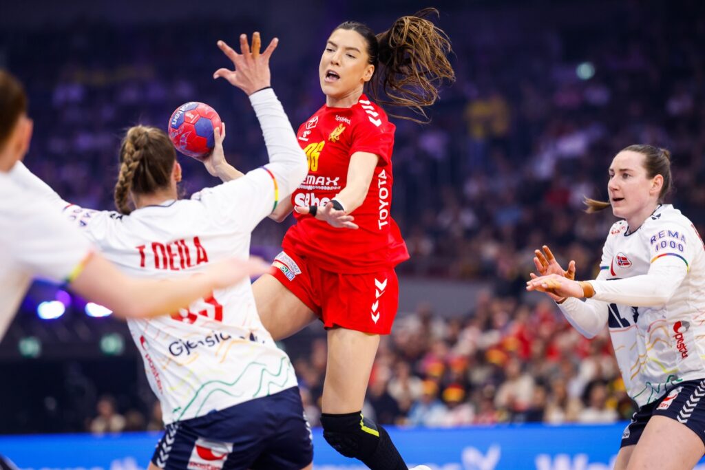 Kraj sna o medalji: Moćna Norveška prejaka za “lavice”