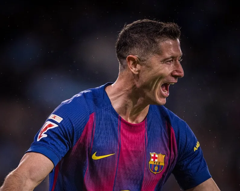 Na minus tri od Reala: Barsin “poker” na Balaidosu, het-trik Levandovskog