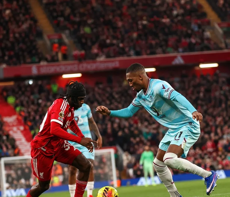 Liverpul se preplatio na remije, Čelsi konačno slavio, “čekićari” bolji od Totenhema u derbiju Londona