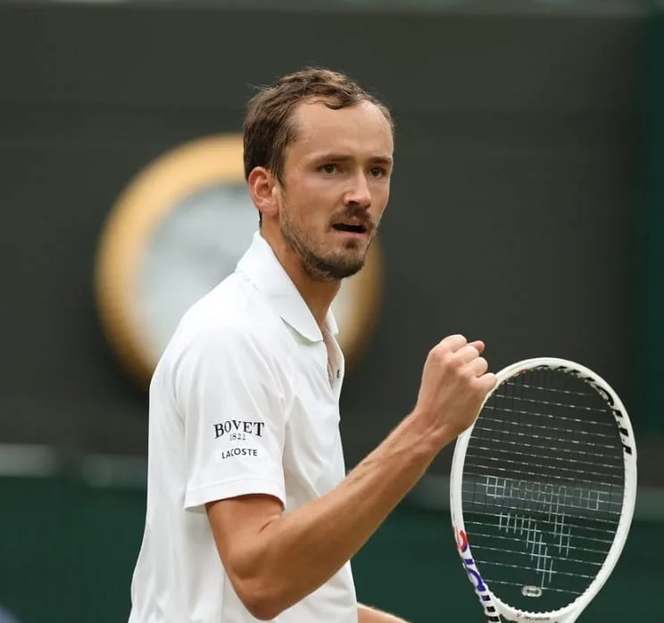 Medvedev nakon maratona do četvrtfinala