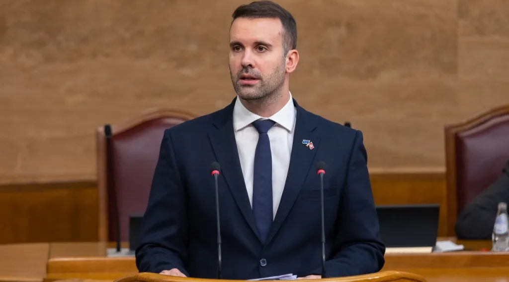Spajić: Njegoš ostaje naš trajni putokaz, živjeti ideju integracije ne znači odricati se tradicije